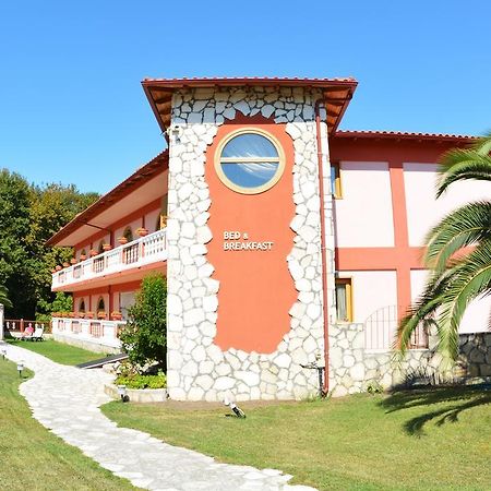Petros Italos Néos Marmarás Exterior foto